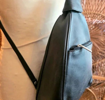 Vintage 90's Leather Backpack - Yatva