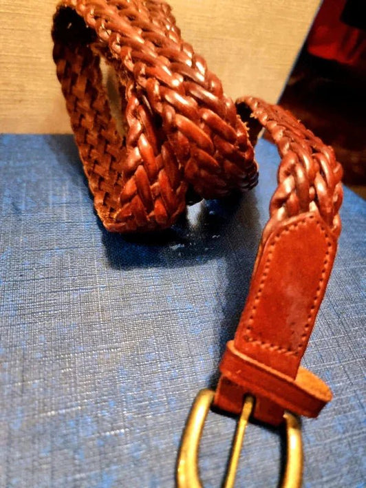 Vintage 90's Leather Belt - Yatva