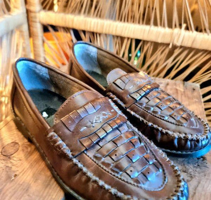 Vintage 90's Loafers - Yatva