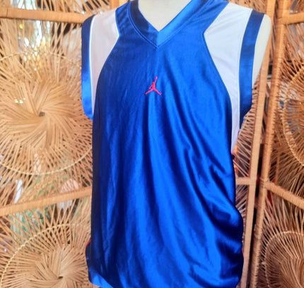 Vintage 90's Nike Jersey - Yatva