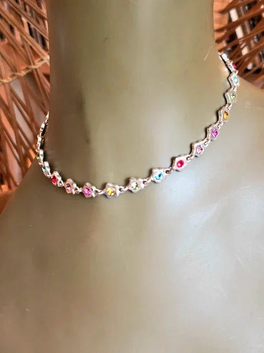 Vintage 90's Rhinestone Star Necklace - Yatva