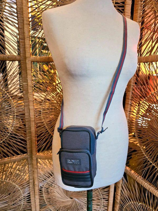 Vintage 90's Rowi Camera Bag - Yatva
