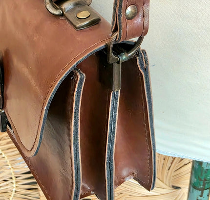 Vintage 90's Shoulder Bag - Yatva
