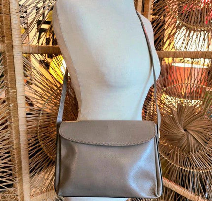 Vintage 90's Shoulder Bag - Yatva