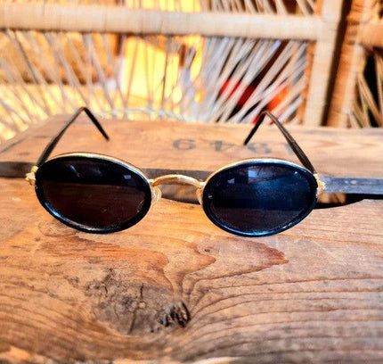 Vintage 90's Sunglasses - Yatva