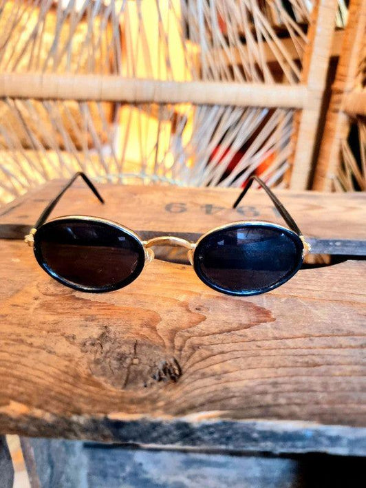 Vintage 90's Sunglasses - Yatva