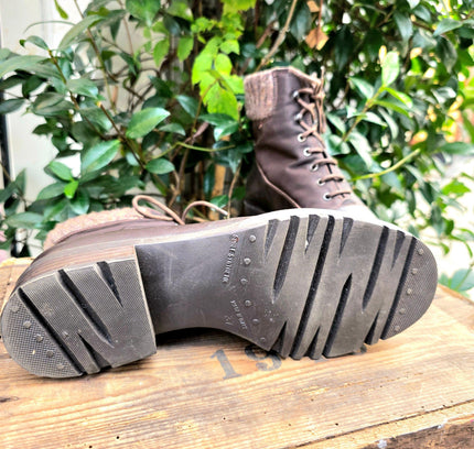 Vintage 90's Tamaris Ankle Boots - Yatva