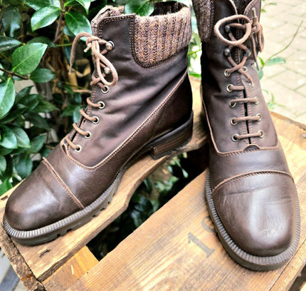 Vintage 90's Tamaris Ankle Boots - Yatva