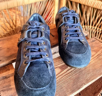 Vintage 90’s Tommy Hilfiger trainers - Yatva