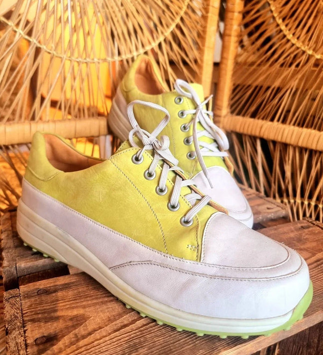 Vintage 90s Trainers - Yatva