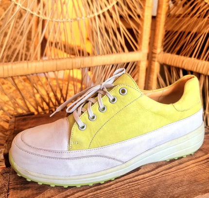 Vintage 90s Trainers - Yatva