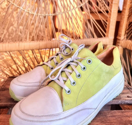 Vintage 90s Trainers - Yatva