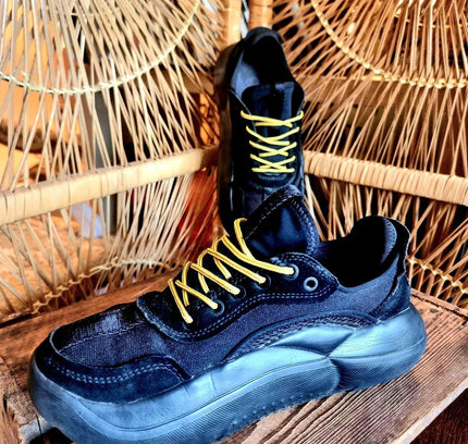 Vintage 90s Ugg LA Cloud Low Shoes - Yatva