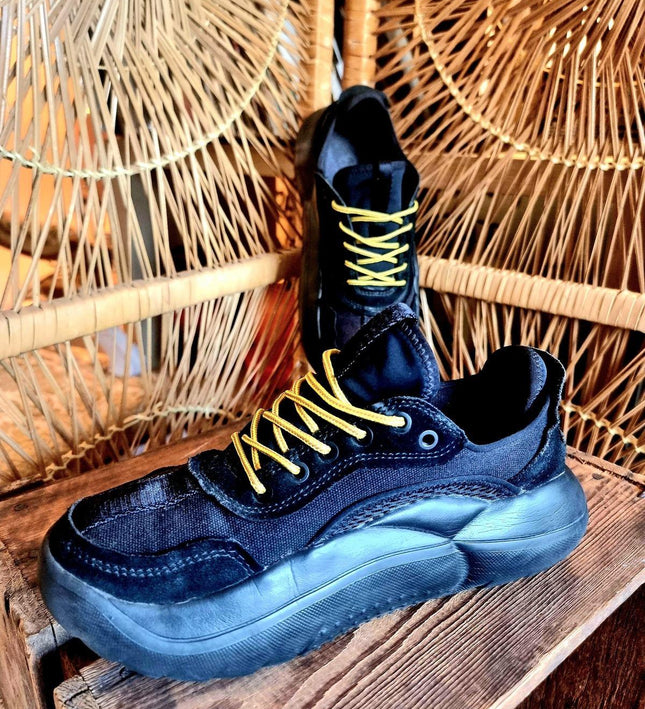 Vintage 90s Ugg LA Cloud Low Shoes - Yatva