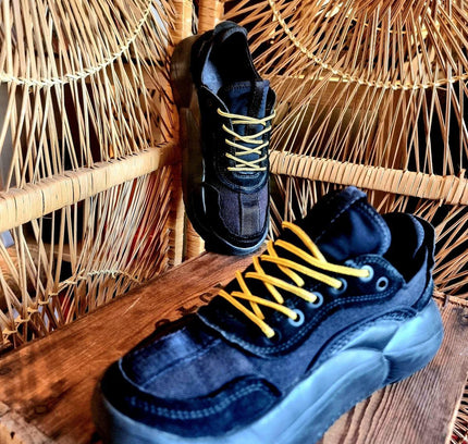 Vintage 90s Ugg LA Cloud Low Shoes - Yatva