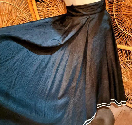 Vintage 90's Vera Mont Skirt - Yatva