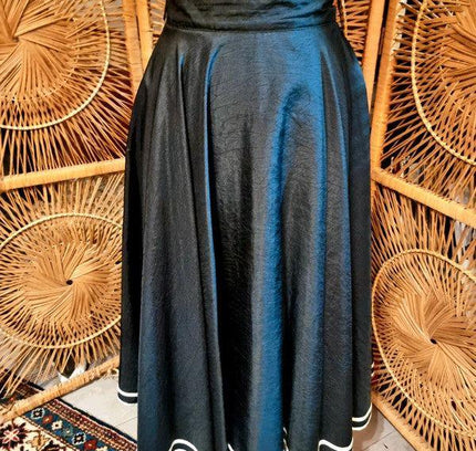 Vintage 90's Vera Mont Skirt - Yatva