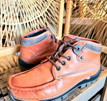 Vintage 90's Wolky Leather Ankle Boots - Yatva