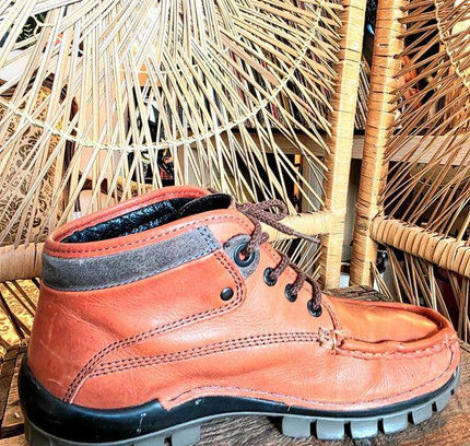 Vintage 90's Wolky Leather Ankle Boots - Yatva
