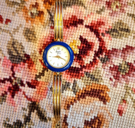 Vintage Actua Watch - Yatva