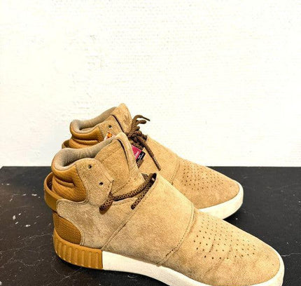 Vintage Adidas shoes - Yatva