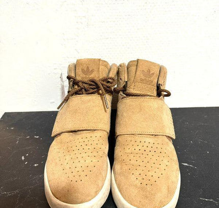 Vintage Adidas shoes - Yatva