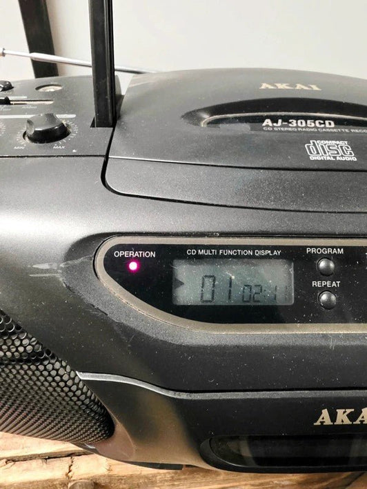 Vintage Akai AJ - 305CD Portable Stereo Boombox | For Parts or Repair Only - Yatva
