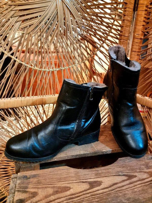 Vintage Alpina Ankle Boots - Yatva