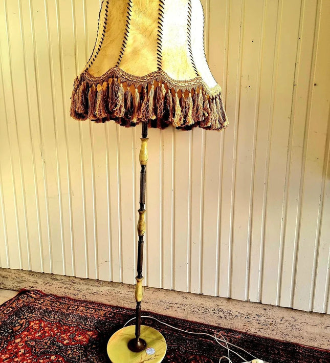 Vintage Antique Floor Lamp - Yatva
