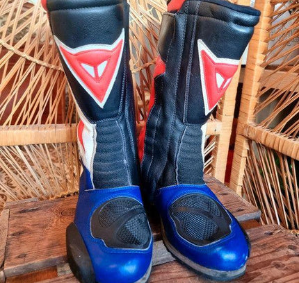 Vintage Arai Boots - Yatva