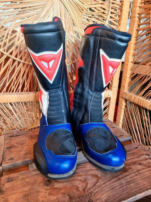 Vintage Arai Boots - Yatva