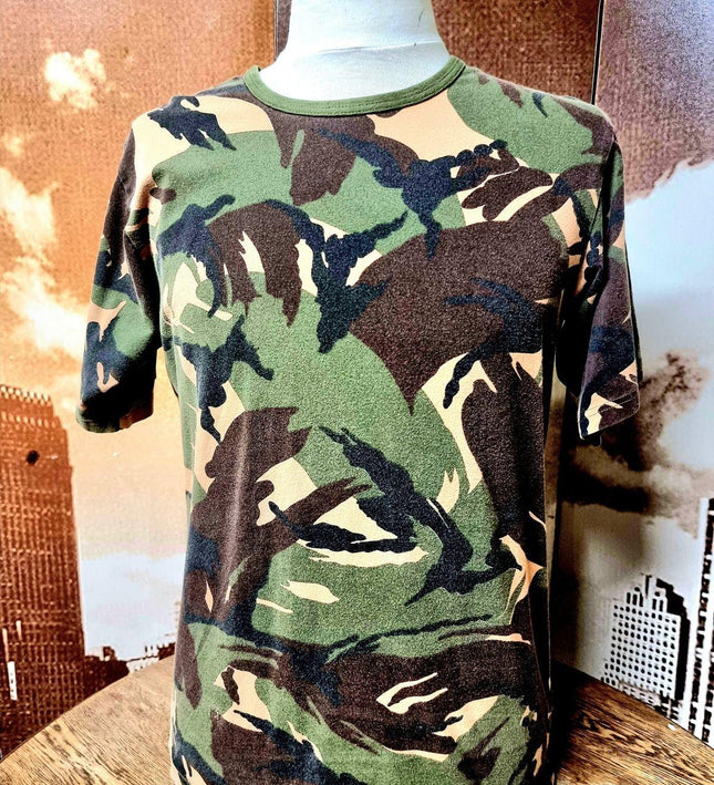 Vintage Army Camouflage T-shirt - Yatva