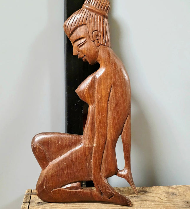 Vintage Balinese Art Deco Wood Carving – Mid-Century Kneeling Woman Statue - Yatva