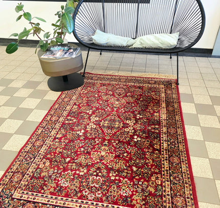 Vintage Belgian Wool Rug - Traditional Red Persian Pattern (115x185 cm) - Yatva