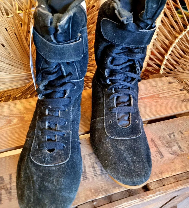 Vintage Best Angel Boxing Boot - Yatva