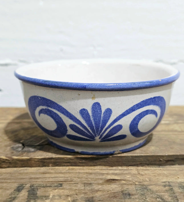 Vintage Betschdorf Stoneware Bowl - Yatva
