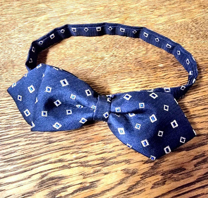 Vintage Bow Tie - Yatva