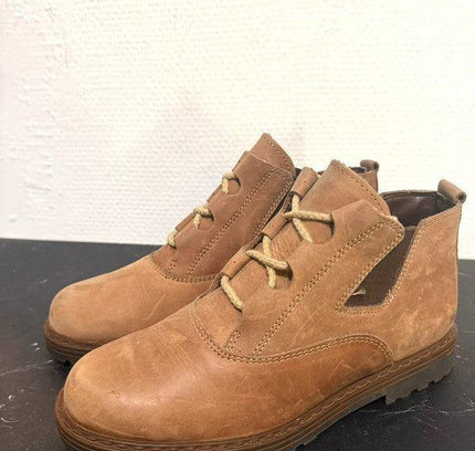 Vintage Brand New 80s Boots - Yatva