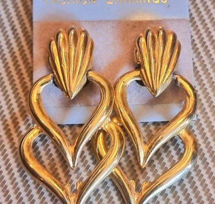 Vintage Brand New 80's Clip on Earrings - Yatva