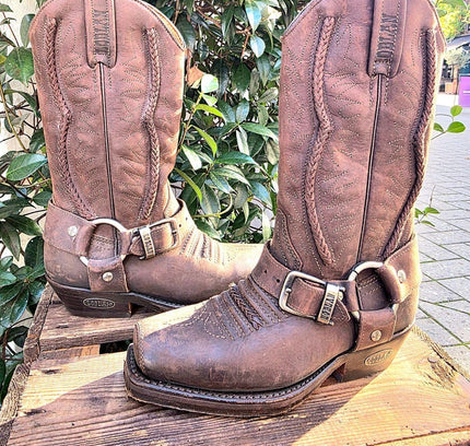 Vintage Brand New Loblan Leather Boots - Yatva