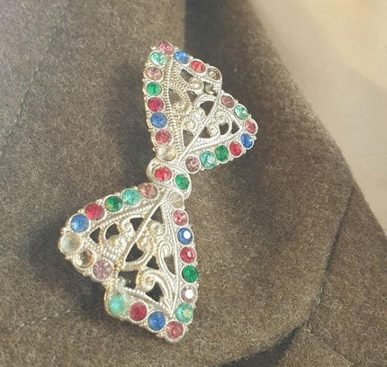 Vintage Brooch - Yatva
