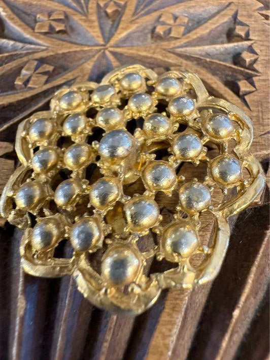 Vintage Brooch - Yatva