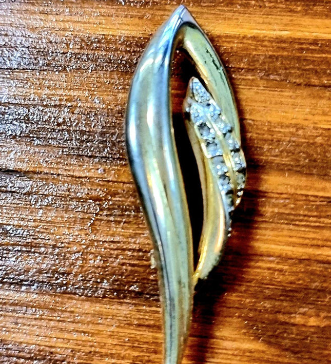 Vintage Brooch - Yatva