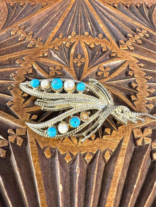 Vintage Brooch - Yatva