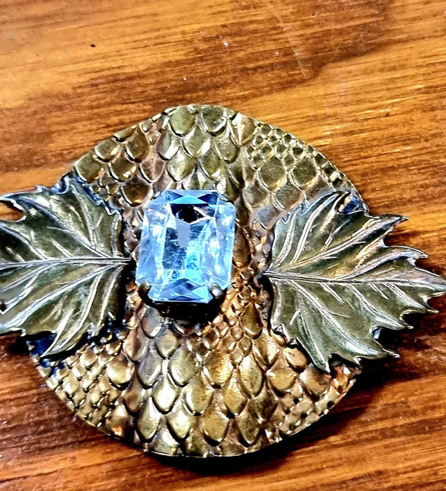 Vintage Brooch - Yatva