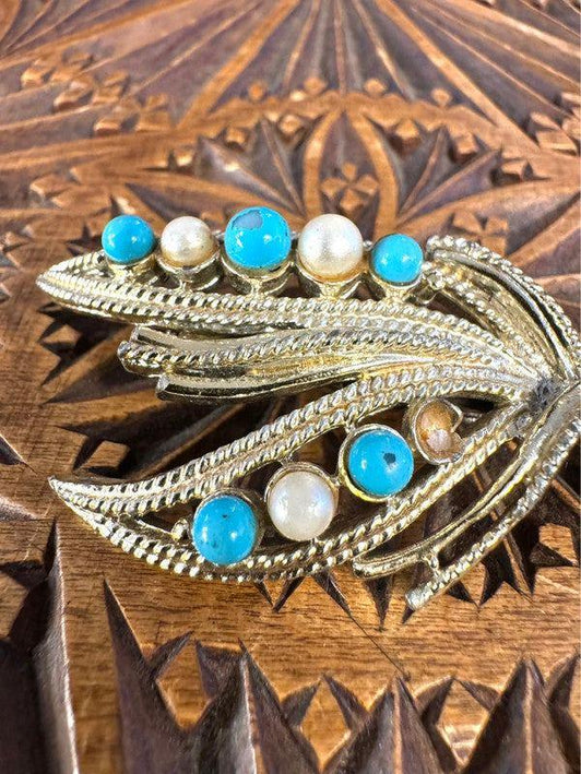 Vintage Brooch - Yatva