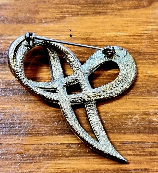 Vintage Brooch - Yatva
