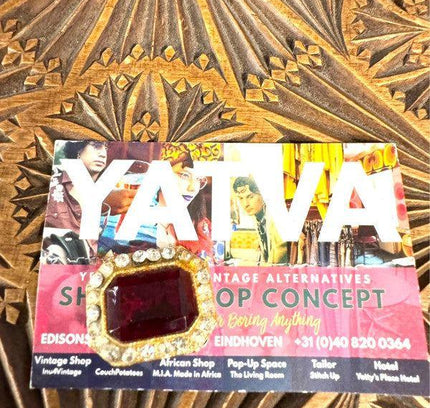 Vintage Brooch - Yatva