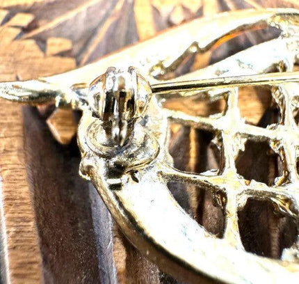 Vintage Brooche - Yatva