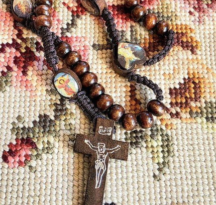 Vintage Catholic Wooden Rosary - Yatva